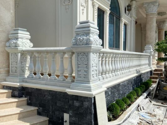 lan can đá tự nhiên